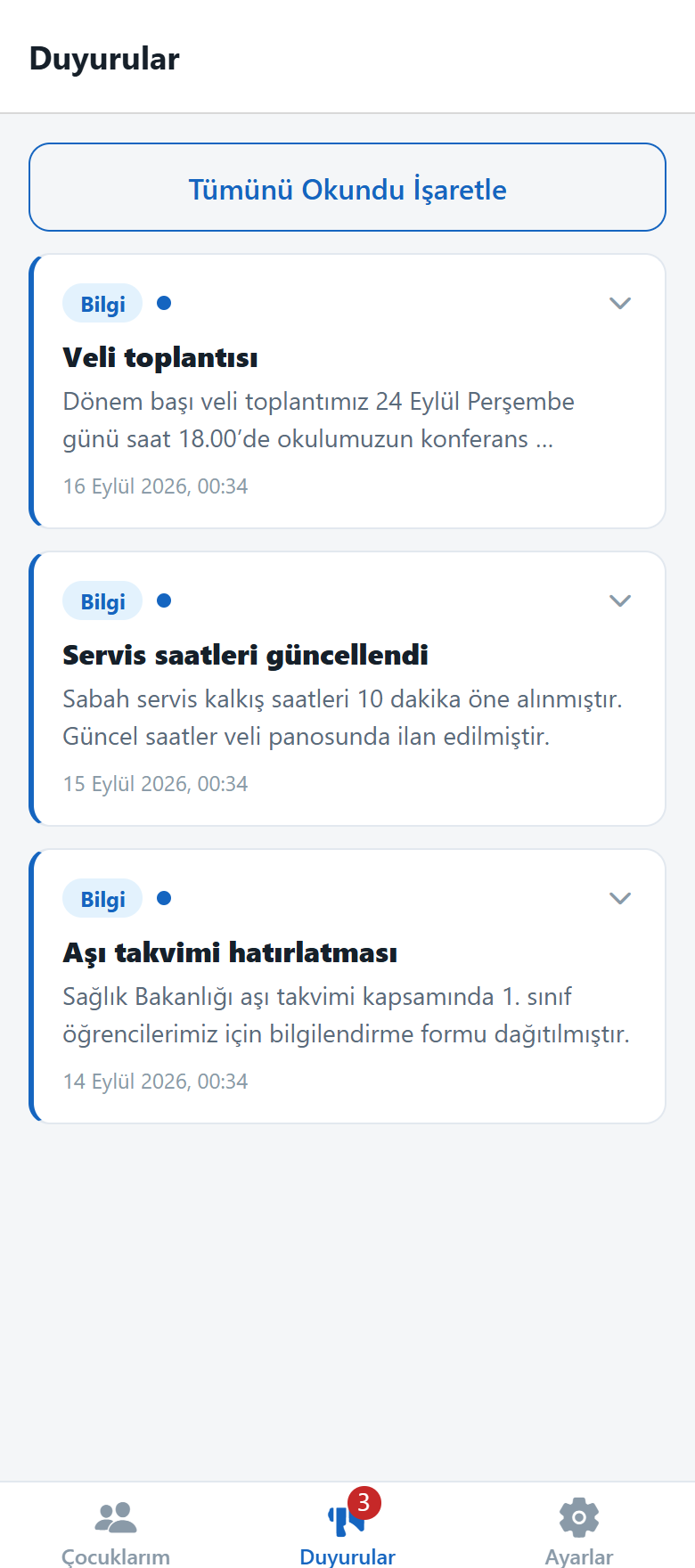 Duyurular ekranı: okulun gönderdiği duyurular, okunmamış olanlar işaretli.